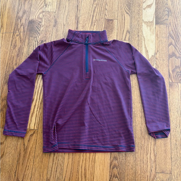Vineyard Vibes Rash Guard - Picture 1 of 6